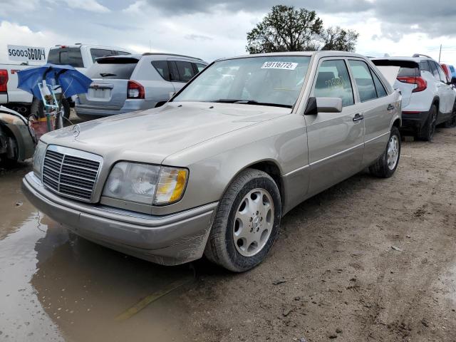 WDBEA32E0SC200745 - 1995 MERCEDES-BENZ E 320 BASE SILVER photo 2