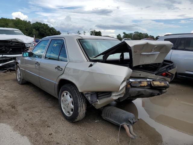 WDBEA32E0SC200745 - 1995 MERCEDES-BENZ E 320 BASE SILVER photo 3