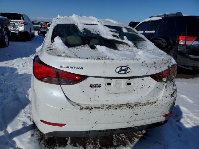 5NPDH4AE0GH772359 - 2016 HYUNDAI ELANTRA SE WHITE photo 6