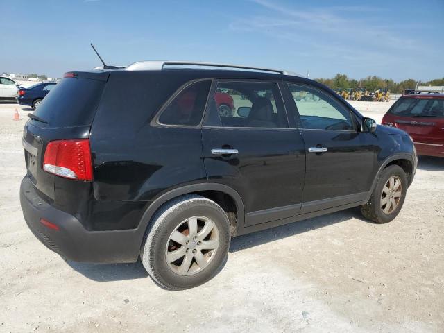 5XYKT3A63DG343373 - 2013 KIA SORENTO LX BLACK photo 3