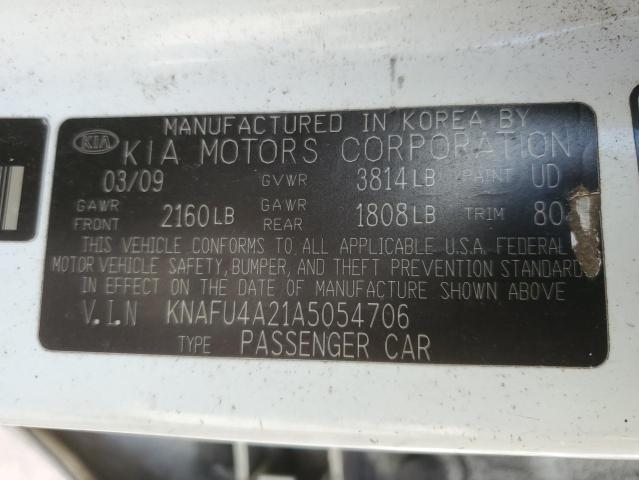 KNAFU4A21A5054706 - 2010 KIA FORTE EX WHITE photo 12