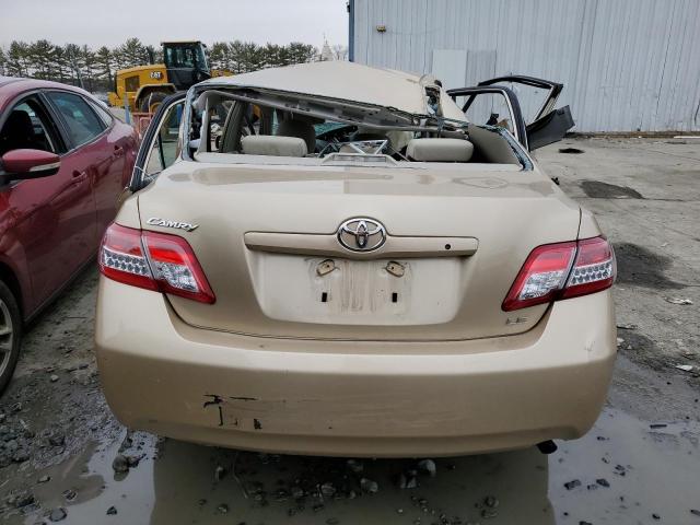 4T1BF3EK9BU136671 - 2011 TOYOTA CAMRY BASE GOLD photo 6