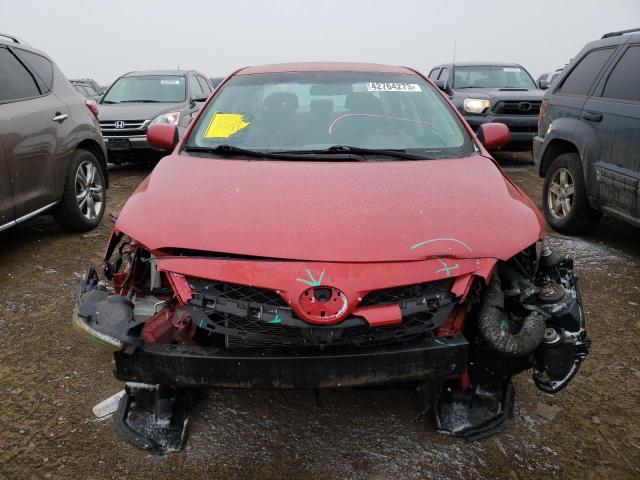 2T1BU4EE1BC557243 - 2011 TOYOTA COROLLA BASE RED photo 5