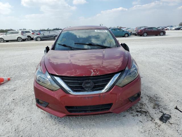 1N4AL3AP2HC196192 - 2017 NISSAN ALTIMA 2.5 RED photo 5