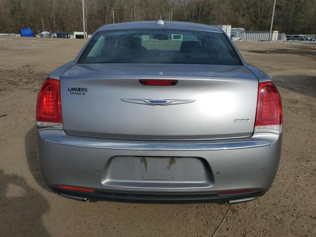 2C3CCAEG9JH227706 - 2018 CHRYSLER 300 LIMITED SILVER photo 6