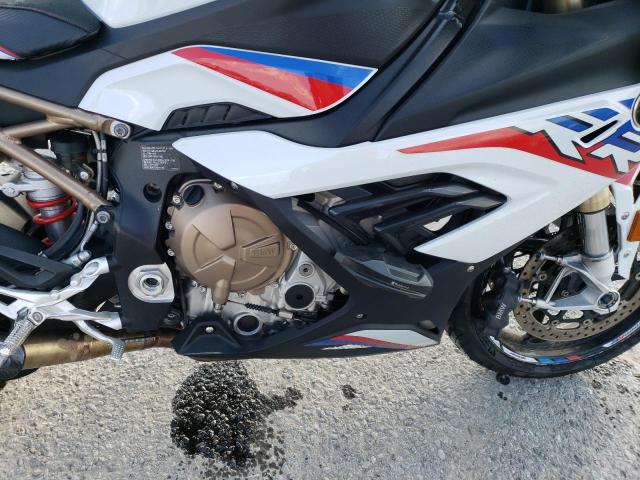 WB10E2303M6E64203 - 2021 BMW S 1000 RR TWO TONE photo 7