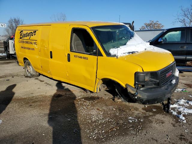 1GT2GUBA1A1903576 - 2010 GMC SAVANA G3500 YELLOW photo 4