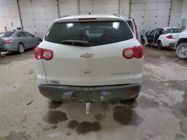 1GNKREED6CJ403462 - 2012 CHEVROLET TRAVERSE LS WHITE photo 6