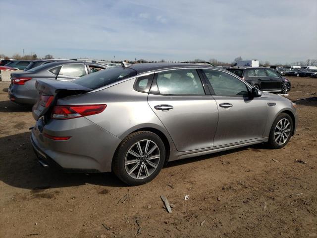 5XXGU4L12KG304026 - 2019 KIA OPTIMA EX GRAY photo 3