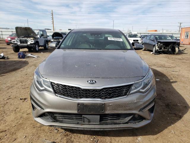 5XXGU4L12KG304026 - 2019 KIA OPTIMA EX GRAY photo 5