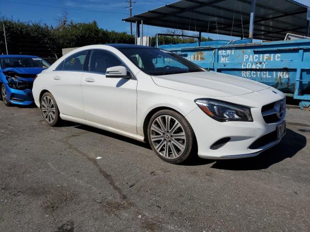 WDDSJ4GB1JN674785 - 2018 MERCEDES-BENZ CLA 250 4MATIC WHITE photo 4