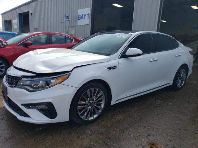 5XXGV4L26KG298141 - 2019 KIA OPTIMA SXL WHITE photo 1