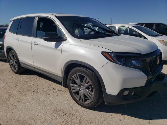 5FNYF7H58LB006435 - 2020 HONDA PASSPORT EXL WHITE photo 4