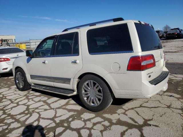 5LMFU28567LJ19120 - 2007 LINCOLN NAVIGATOR WHITE photo 2