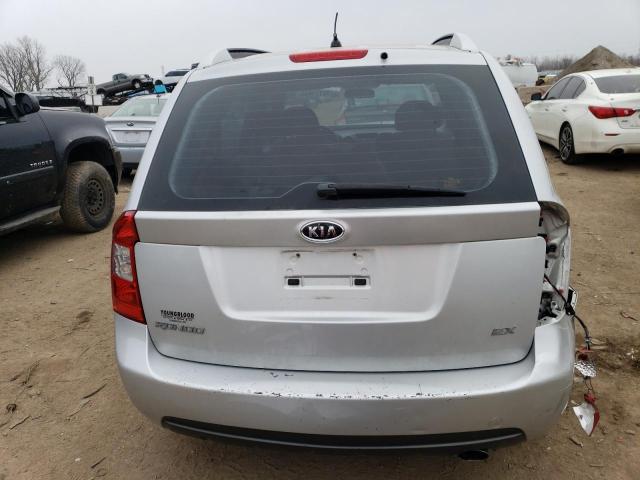 KNAFG525177029825 - 2007 KIA RONDO BASE SILVER photo 6