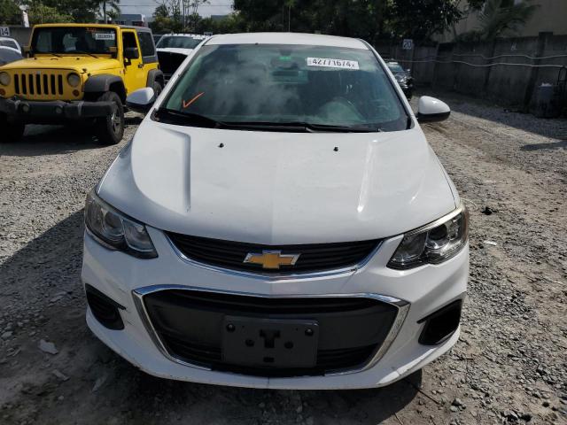 1G1JF5SB4H4104776 - 2017 CHEVROLET SONIC PREMIER WHITE photo 5