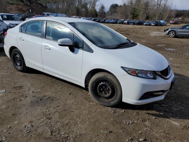 19XFB2F5XFE278519 - 2015 HONDA CIVIC LX WHITE photo 4