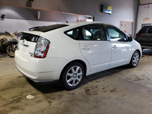 JTDKB20U677635954 - 2007 TOYOTA PRIUS WHITE photo 3