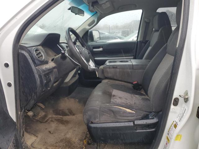 5TFRY5F17FX175696 - 2015 TOYOTA TUNDRA DOUBLE CAB SR/SR5 WHITE photo 7