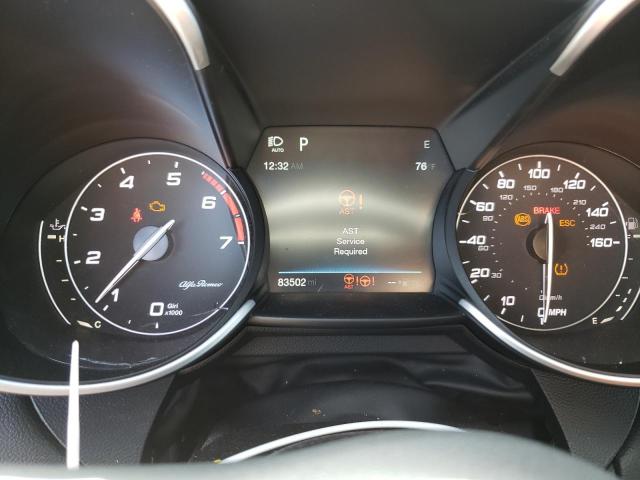 ZARFAEDN2H7531915 - 2017 ALFA ROMEO GIULIA Q4 红色 照片 9