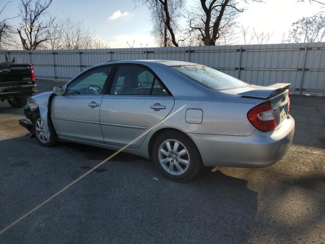 JTDBF30K930145519 - 2003 TOYOTA CAMRY LE GRAY photo 2