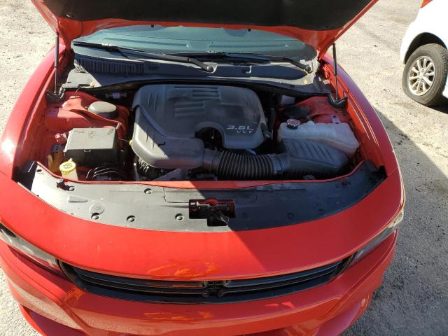 2C3CDXBG8NH261985 - 2022 DODGE CHARGER SXT RED photo 11
