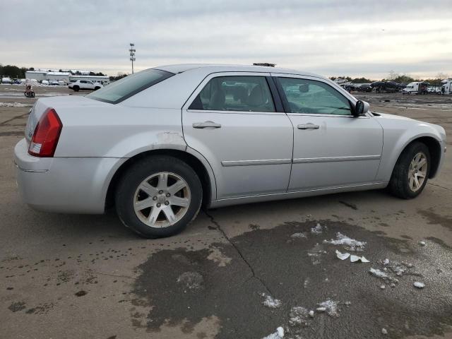 2C3KA53G36H519001 - 2006 CHRYSLER 300 TOURING SILVER photo 3