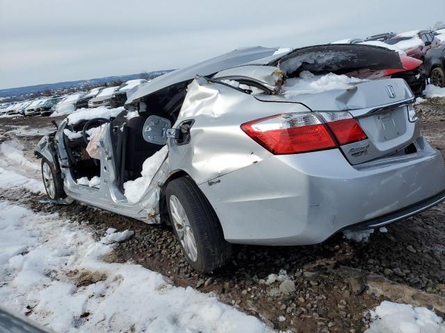 1HGCR2F74FA036703 - 2015 HONDA ACCORD EX SILVER photo 2