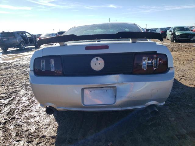 1ZVHT82H085160502 - 2008 FORD MUSTANG GT SILVER photo 6