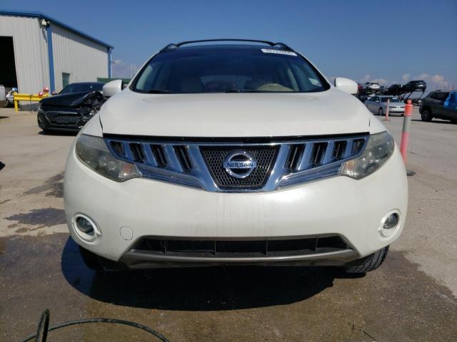 JN8AZ1MU9AW013779 - 2010 NISSAN MURANO S WHITE photo 5