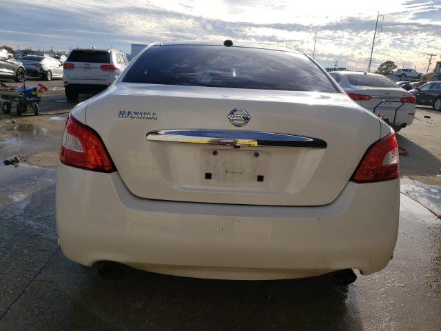 1N4AA5APXAC817850 - 2010 NISSAN MAXIMA S WHITE photo 6