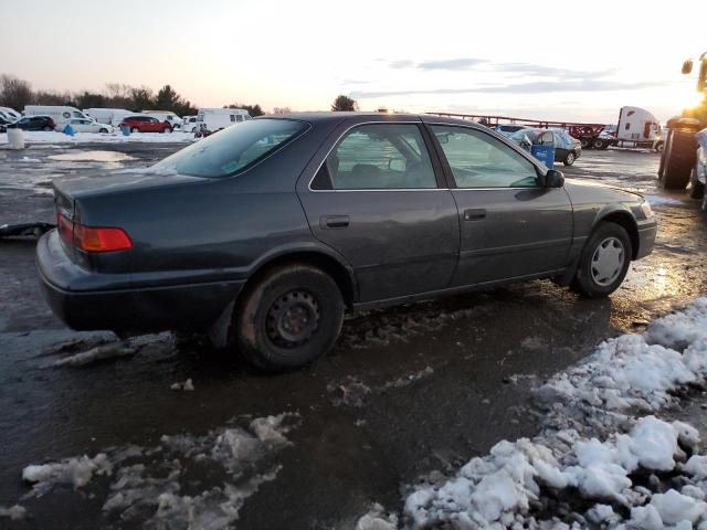 4T1BG22K3YU979625 - 2000 TOYOTA CAMRY CE GRAY photo 3