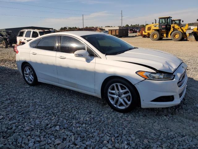 3FA6P0HD3ER160089 - 2014 FORD FUSION SE WHITE photo 4