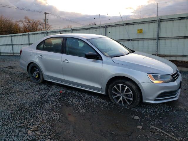 3VWD67AJ5GM364077 - 2016 VOLKSWAGEN JETTA SE SILVER photo 4