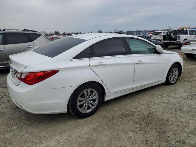 5NPEB4AC8CH419026 - 2012 HYUNDAI SONATA GLS WHITE photo 3