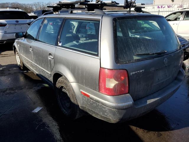 WVWVD63B83E230516 - 2003 VOLKSWAGEN PASSAT GLS GRAY photo 2