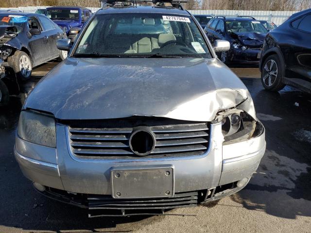 WVWVD63B83E230516 - 2003 VOLKSWAGEN PASSAT GLS GRAY photo 5