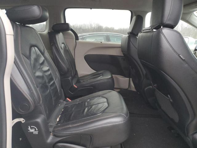 2C4RC1BG0HR608228 - 2017 CHRYSLER PACIFICA TOURING L WHITE photo 11