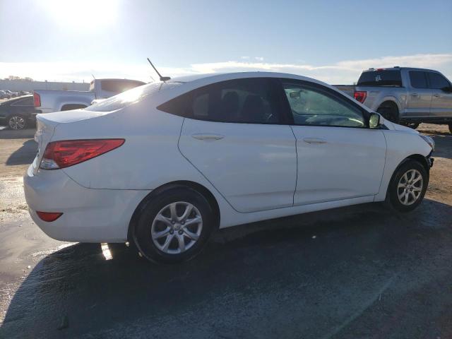 KMHCT4AE0EU689619 - 2014 HYUNDAI ACCENT GLS WHITE photo 3