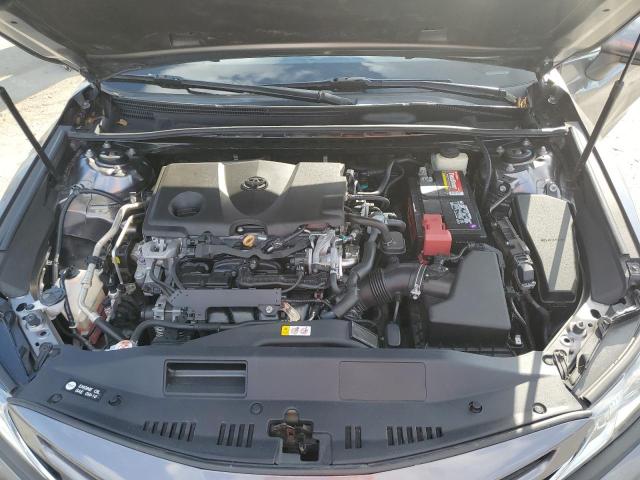 4T1B11HK2JU048445 - 2018 TOYOTA CAMRY L GRAY photo 11