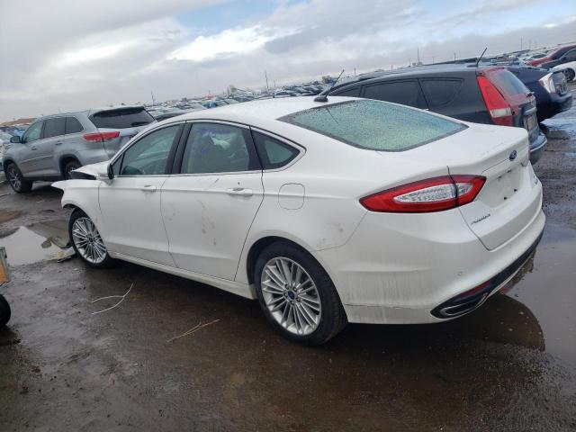 3FA6P0T91GR214754 - 2016 FORD FUSION SE WHITE photo 2