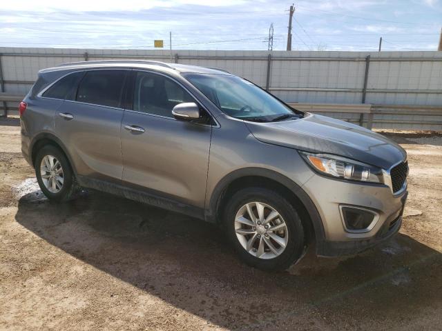 5XYPG4A33GG041592 - 2016 KIA SORENTO LX GRAY photo 4