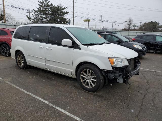 2C4RDGCG2GR361517 - 2016 DODGE GRAND CARA SXT WHITE photo 4