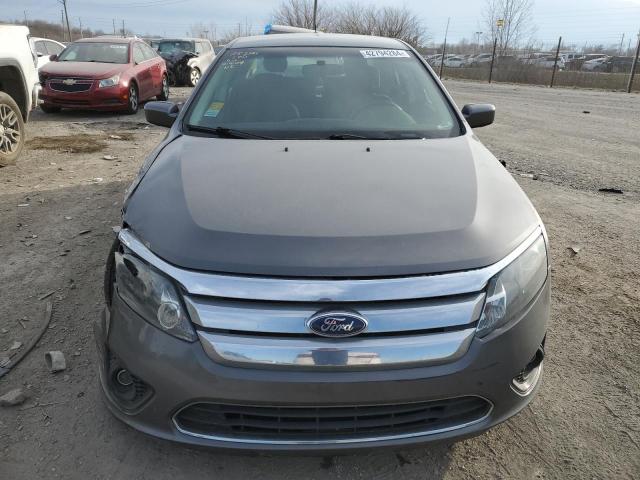 3FAHP0HA0BR172047 - 2011 FORD FUSION SE GRAY photo 5