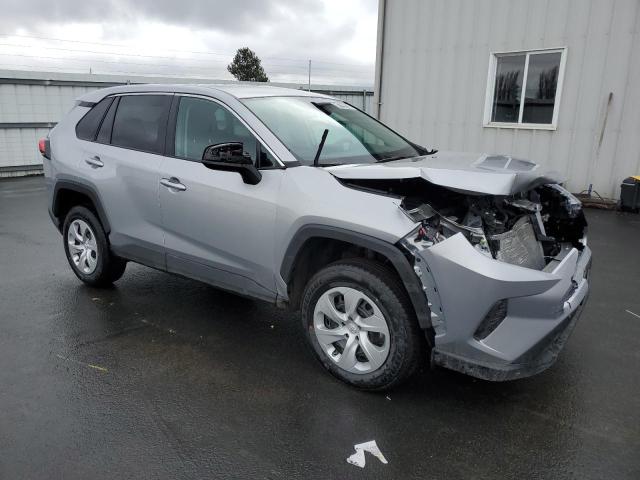 2T3F1RFV4PC357946 - 2023 TOYOTA RAV4 LE SILVER photo 4