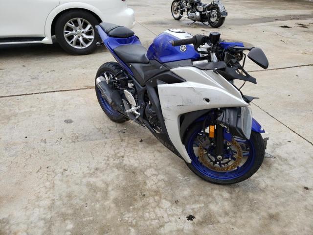 2016 YAMAHA YZFR3, 