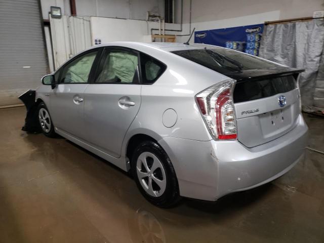 JTDKN3DU5F1874355 - 2015 TOYOTA PRIUS SILVER photo 2