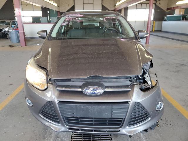 1FAHP3K25CL243181 - 2012 FORD FOCUS SE GRAY photo 5