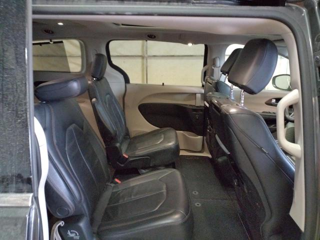 2C4RC1EG0JR188407 - 2018 CHRYSLER PACIFICA TOURING L PLUS GRAY photo 11