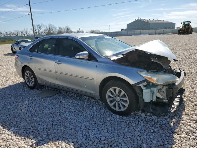 4T4BF1FK4FR456608 - 2015 TOYOTA CAMRY LE SILVER photo 4